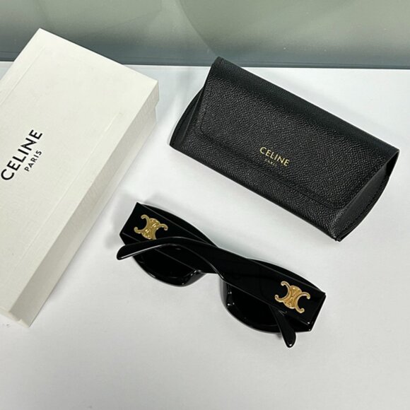 Women's Celine Triomphe Black Sunglasses - Picture 6 of 7